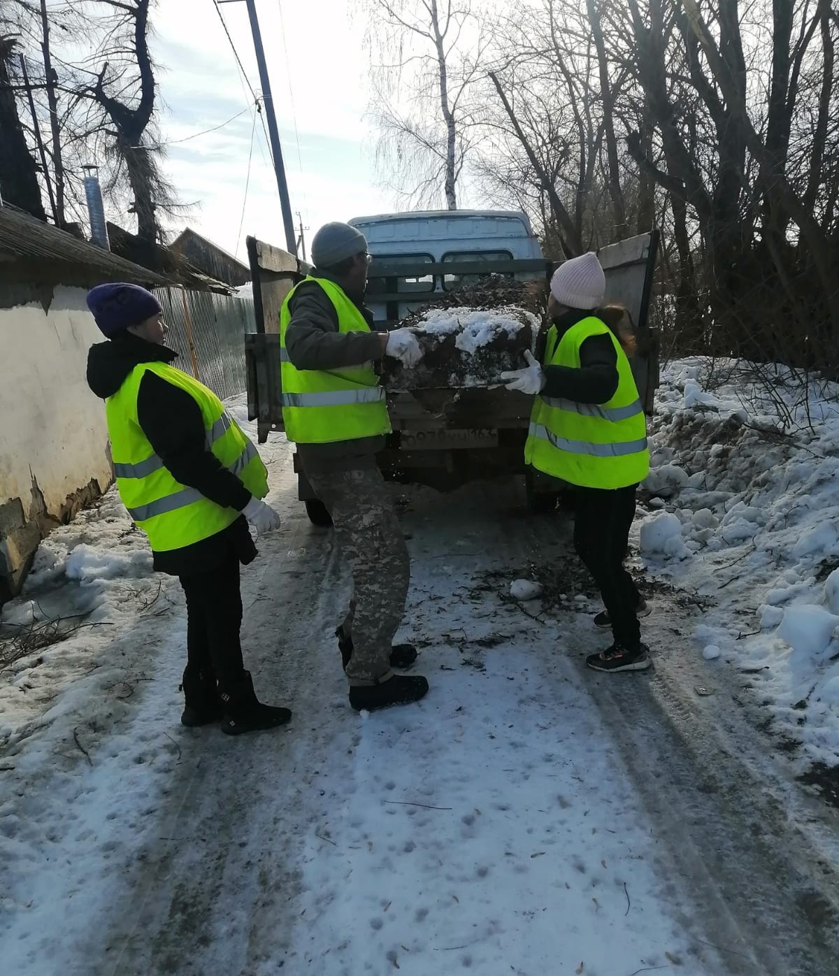 В центре внимания - подготовка к паводку.