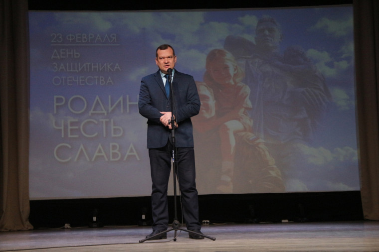 В Далматовском КДЦ состоялся муниципальный конкурс патриотической и гражданской песни "Родина. Честь. Слава". В Далматовском КДЦ состоялся муниципальный конкурс патриотической и гражданской песни "Родина. Честь. Слава".