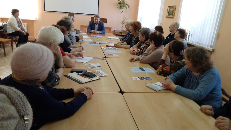 В районном Совете ветеранов прошло заседание факультета Университета для людей старшего возраста. В районном Совете ветеранов прошло заседание факультета Университета для людей старшего возраста.