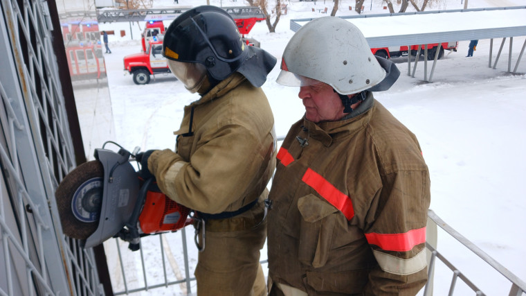Пожарно-тактические учения на железнодорожном вокзале в Далматово!. Пожарно-тактические учения на железнодорожном вокзале в Далматово!.
